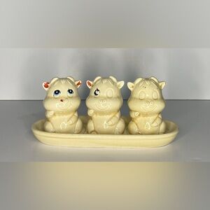 Vintage Cows Salt and Pepper Shakers with Toothpick Holder & Tray